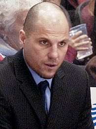 blackdoggames's tweet photo. 1/#OnThisDay in 2007,#OperationSlapshot concluded, exposing a massive illegal gambling ring with connections to the Philadelphia mob. Led by NJ State Police, this sting operation implicated ex-NHL player &coach Rick Tocchet, revealing deep ties between sports and illegal betting https://t.co/u21LSkZSIg