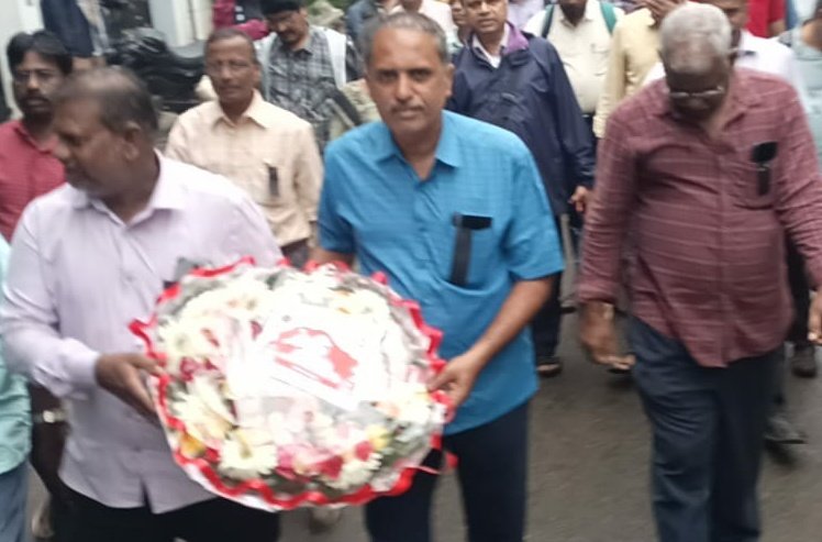 cheralathan1's tweet photo. #RIPCOMNSANKARIAH
Freedom fighter, imprisoned for 10 years, free India jailed him, when communist party was banned, legendary communist leader, one of the founding member of CPI(M), 3 time MLA, TU leader #ComNS passed away today. ICEU Chennai Division I paid its condolences. https://t.co/01WziZPoHA