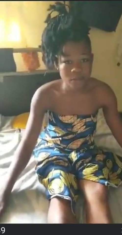BukasaEmmanuel2's tweet photo. #RDC🇨🇩: Dieu est grand, la jeune dame violemment tabassé, introduit de bâton ds sa partie intime n'est pas morte, elle est à l'hôpital. 

Elle s'est exprimée en tshiluba disant que seul son mari à été tué brulé vif. 

Leur péché est d'être du Kasaï, que justice soit faite. https://t.co/PkbFaItXQ5