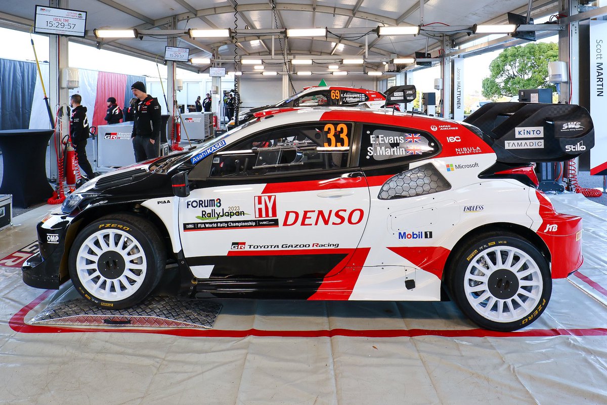 ElfynEvans's tweet image. Recce all sorted and great to be back in Japan. The stages had quite a lot of leaves and tree pines in sections- so overall quite polluted. And the weather is also looking changeable so it’s very possible we will face some difficult conditions over the weekend #EE33 @TGR_WRC