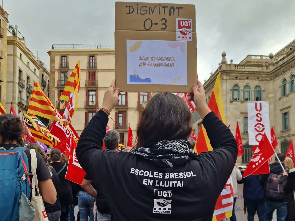 Merporras's tweet photo. Per putodefensar un Conveni digne al 0-3, avui, hem fet vaga i hem sortit al carrer!! 💪🏻💪🏻 @FETE_UGT @UGT_SP_CAT @ugtvallesocc @ugtcatalunya https://t.co/CnBfHUjIII