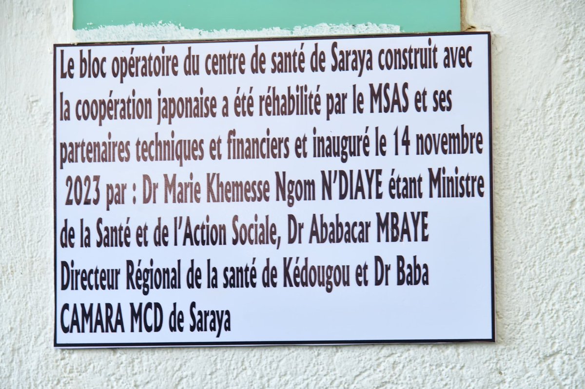 santegouv_sn's tweet image. Grâce à l'ouverture du bloc SONU à Saraya, les femmes n'ont plus besoin de se déplacer à Kédougou pour les césariennes ! 🏥La logistique est également renforcée avec des ambulances à Salémata et Saraya, ainsi qu'un SAMU dans la zone de Saraya. 🚑📍 #SantéPourTous #Kédougou