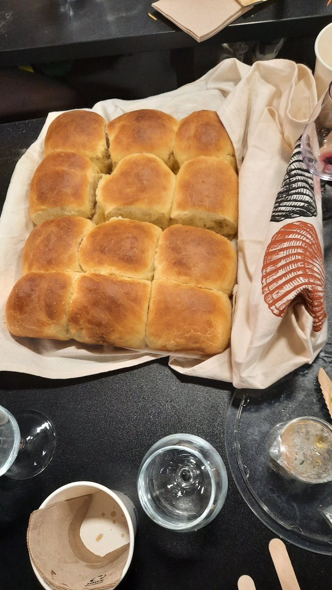 𝔽𝕣𝕖𝕕 🍞 🚴 🗞 #JeSuisPaul tweet media