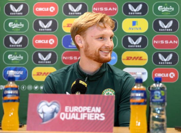 IrishPropaganda's tweet photo. 🇮🇪| Liam Scales doing a full interview with the FAI as Gaelige is wonderful 

Didn’t think I’d be able to love the man more but here we are

Seriously though, FairPlay to him 💚 https://t.co/pIbpzBS7x1