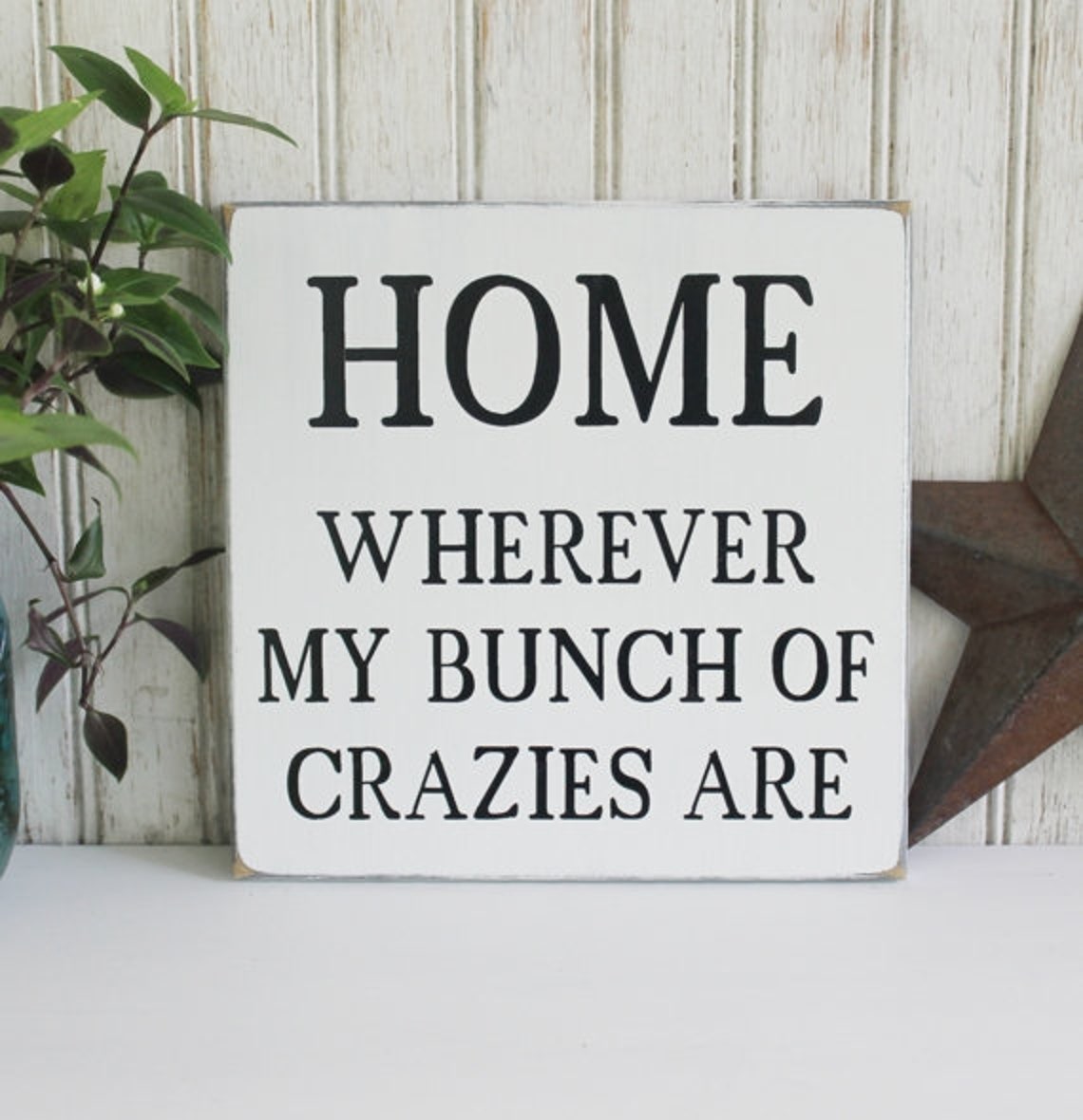 CountryWorkshp's tweet photo. #FamilySign #Home-Wherever My Bunch of Crazies Are, Funny Family Sign, #Crazy Home, #Handcrafted Friends and Family #familygift #smilett23 https://t.co/9N527POkIN via @Etsy https://t.co/GUhoBqfNUy