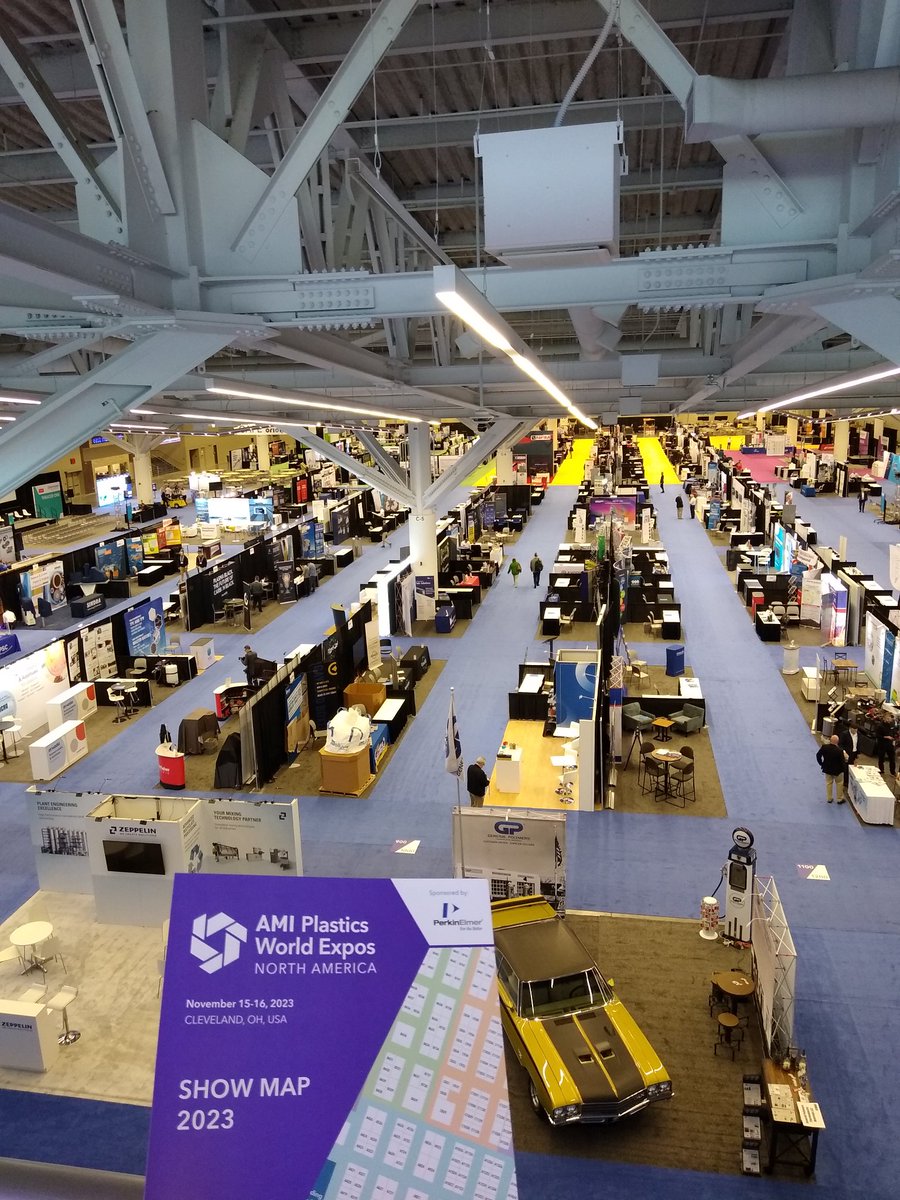 It's almost time! Remember to grab a show map on your way in. #AMIExpos