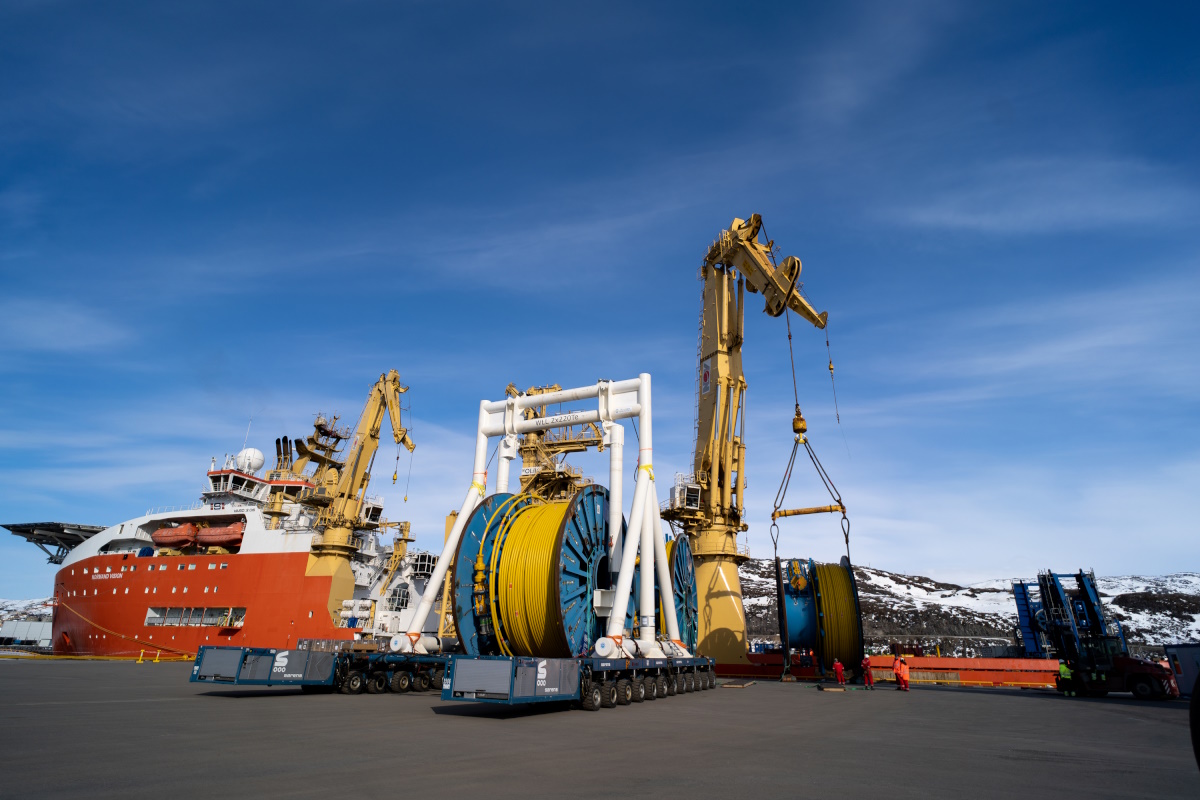 ROVplanet's tweet photo. Ocean Installer Awarded Another Production Critical Project from TotalEnergies EP Angola
#OceanInstaller @TotalEnergies #FPSO #Angola #offshore #subsea #umbilical #oilandgas
https://t.co/pK00HE0nDl https://t.co/8h797L7Q9N