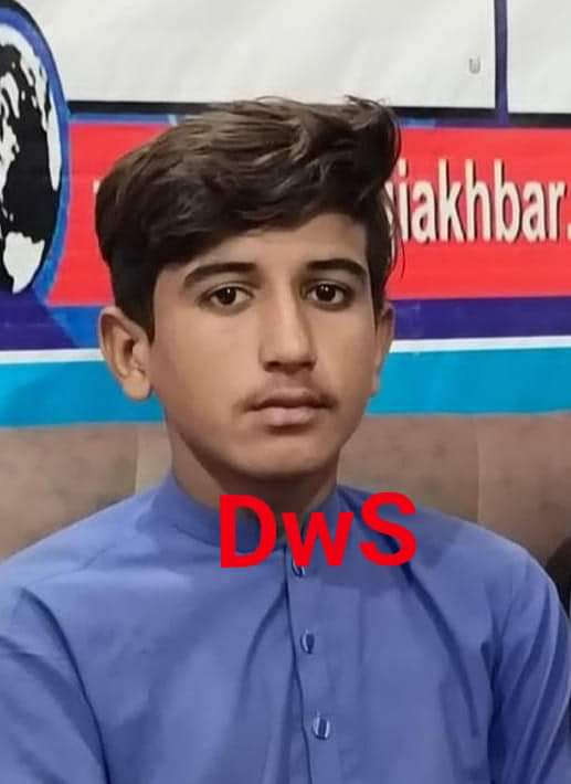 SahilJogi10's tweet photo. سندھ/نوشہرو فیروز میں مدرسے کے مہتم ثثناء اللہ چانڈیو نے مبینہ طور پر دس سالہ طالب علم شاہد چانڈیو کو بدفعلی کا نشانہ بنا ڈالا، بچے کی جانب سے انصاف کا مطالبہ....!!
#DiscussWithSahil https://t.co/RsRzL6TGIH