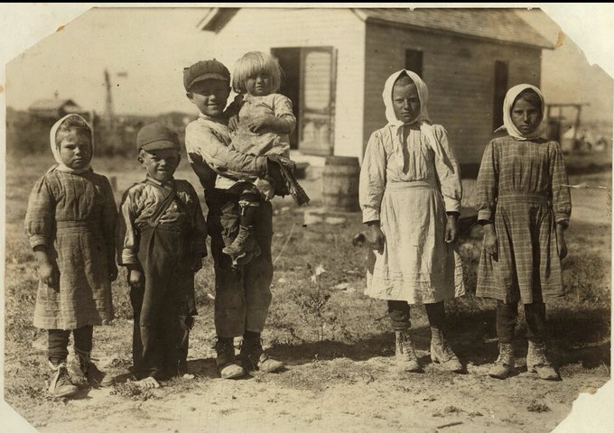 LazyAMRanch's tweet photo. October 22, 1915. These children range in age from 8 to 10 years old. They just finished picking beets on a farm near Sterling, Colorado.  During the harvest period some of them worked from 5 A.M. to 7 P.M. 
#sterlingcolorado
#coloradohistory
#FarmLife https://t.co/133fPOaNFw