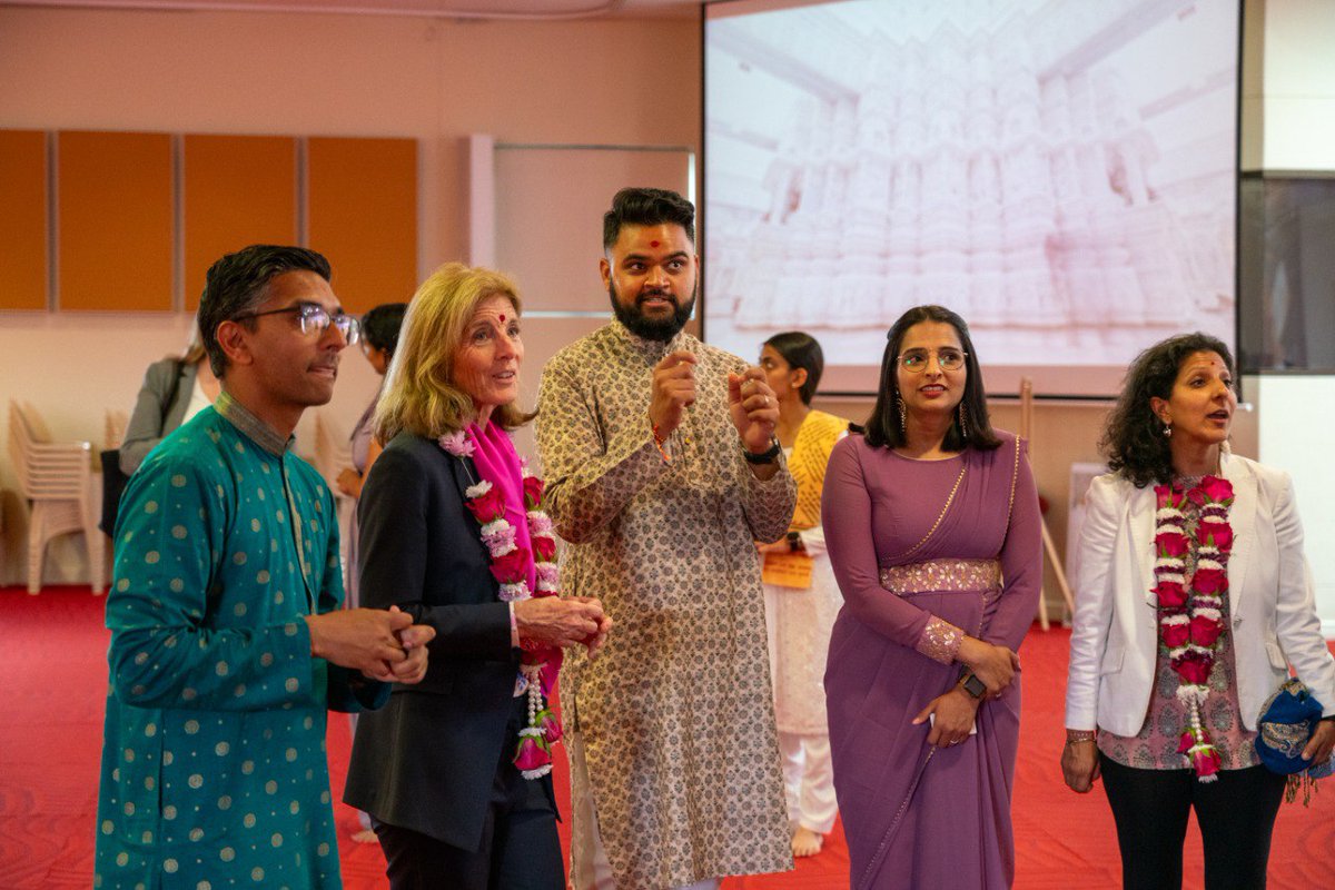 bapssydney's tweet photo. We were honoured to welcome the US Ambassador to Australia, Her Excellency Caroline Kennedy, to our Rosehill temple during the festive celebrations of Diwali and Hindu New Year. 

#BAPS #BAPSANZ #Diwali #Diwali2023 #DiwaliSydney https://t.co/ognm9CGBdX