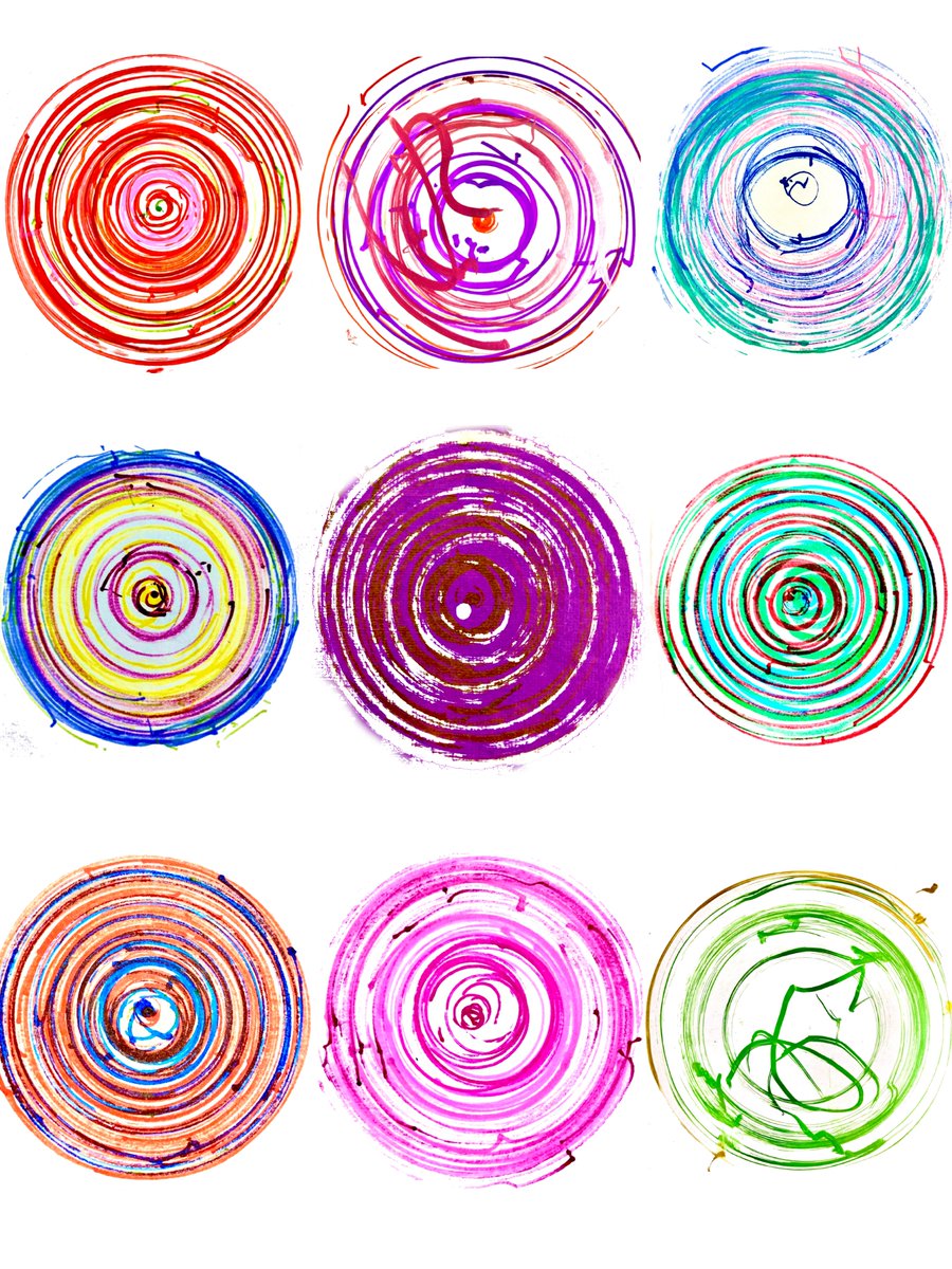 Some of our pupils have been going round in circles with their drawings today 🔁🌀😵‍💫🎨Simple and beautiful. 👏👏@CraigmarlochINV #circleart @artistkandinsky #arttherapy