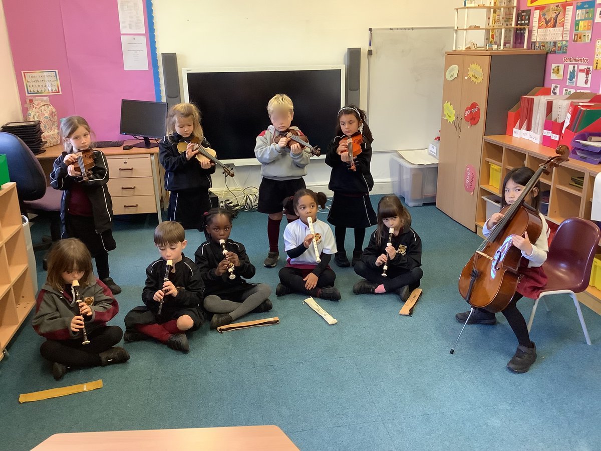 OakfieldPrep's tweet photo. An important part of Oakfield's philosophy is to foster and nurture passion and creativity from an early age.  Here, we see our musical Year 1s adding yet another string to their bow. 

#WorldOfOpportunity #Year1 #oakfieldPrep #Creativity #Collaboration #MusicIsFoodForTheSoul https://t.co/D1C5A9iZLW