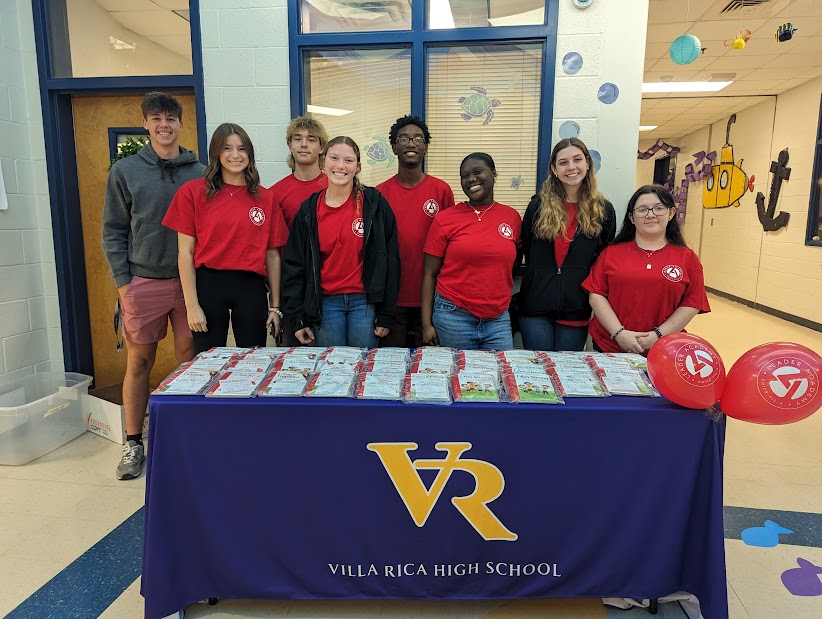 VillaRicaHigh's tweet image. Members of the VRHS Chick-Fil-A Leader Academy visited Ithica Elem's Literacy Night to pass out books as part of the Million Book Giveaway.  We're thankful for the opportunity to get out and serve our future Wildcats!
#WeAreVR #WeAreIT #ChickFilALeaderAcademy #ImactThroughAction