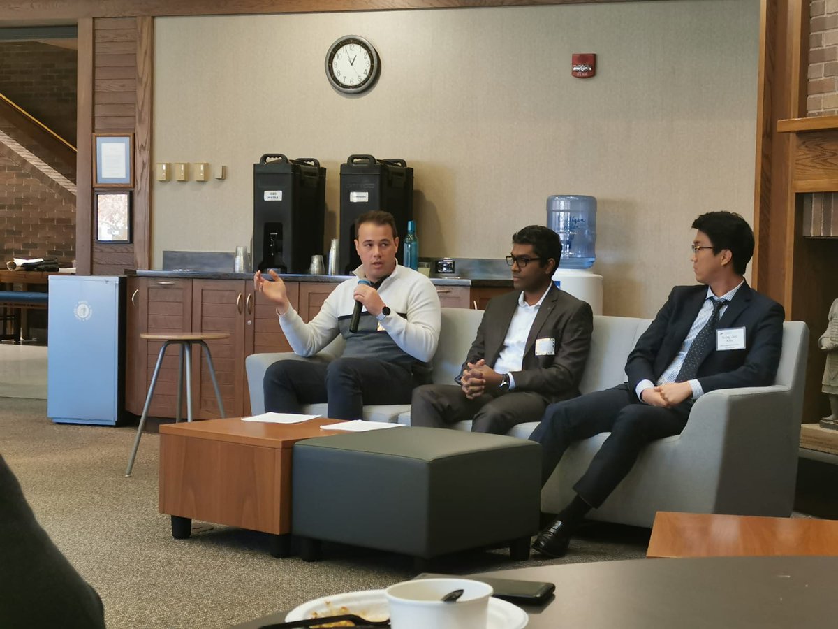 AlexMarchal4's tweet photo. Had a great time last week presenting my forthcoming JMP titled "Trust and Biased Beliefs: The Demand for Information and Expertise" at the KDSA Research Symposium! I also appreciated Dean Bullard talking with us about PhD life and the future of the School of Business https://t.co/JPndmtYW3g