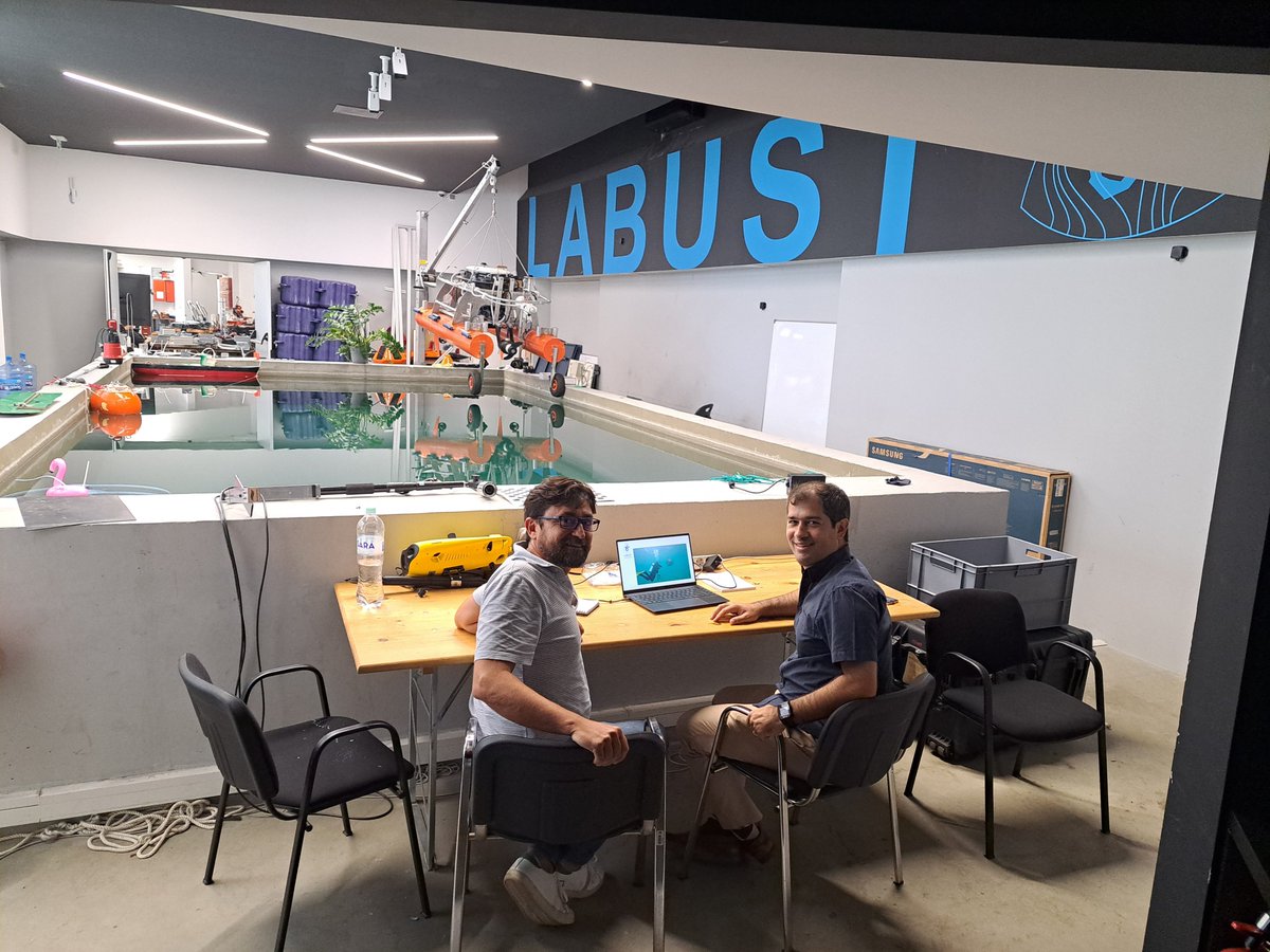 eu_tectonic's tweet photo. 📣 𝗔𝗹𝗲𝘀𝘀𝗮𝗻𝗱𝗿𝗼 𝗦𝗮𝗿𝗱𝗲𝗹𝗹𝗮, from 𝗖𝗡𝗥-𝗜𝗦𝗔𝗖, visited 𝗛𝟮𝗢 𝗥𝗢𝗕𝗢𝗧𝗜𝗖𝗦 and 𝗟𝗔𝗕𝗨𝗦𝗧 laboratories during his secondment. 💻 
Learn more about this collaborative research on #underwater #CulturalHeritage at https://t.co/CDL7aG1pxZ ↩️ https://t.co/S0nlcakvEu