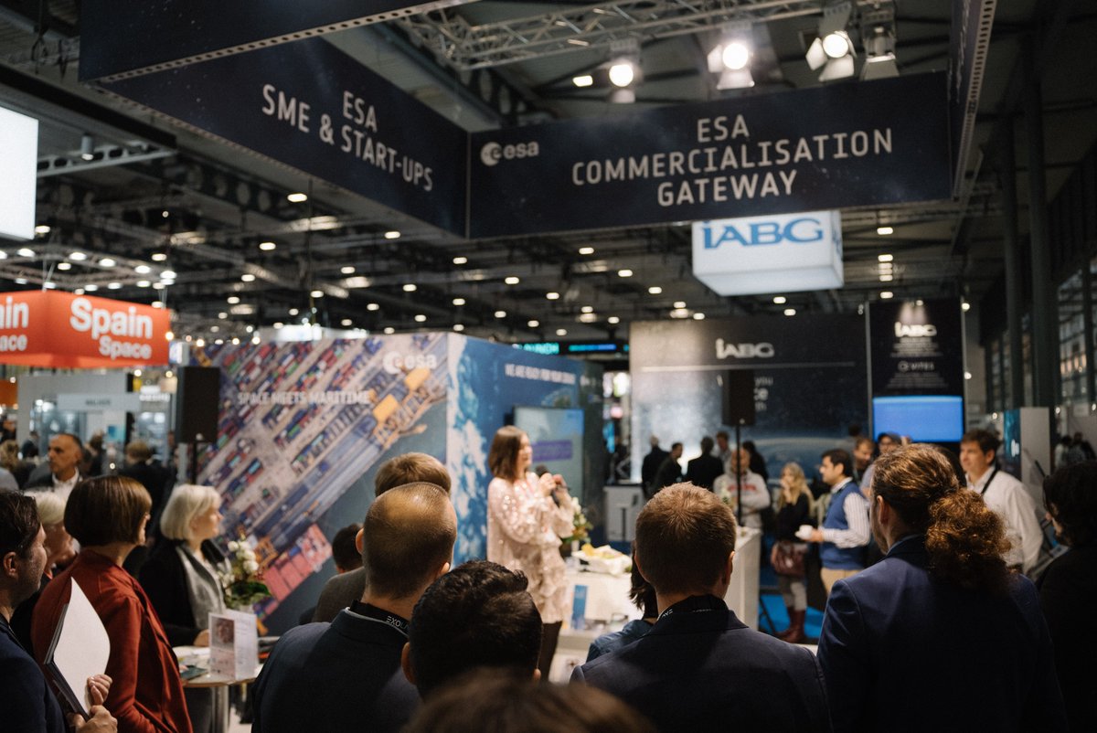 esabic_ng's tweet photo. About today 👉🏻 Breakfast #PitchSession at #SpaceTechExpoEurope in #Bremen. With an inspiring list of ESA BIC Incubatees from all over Europe.
#ste2023 #cityofaerospace #esabicng #esabic #esa https://t.co/4ek4NNOP6Q