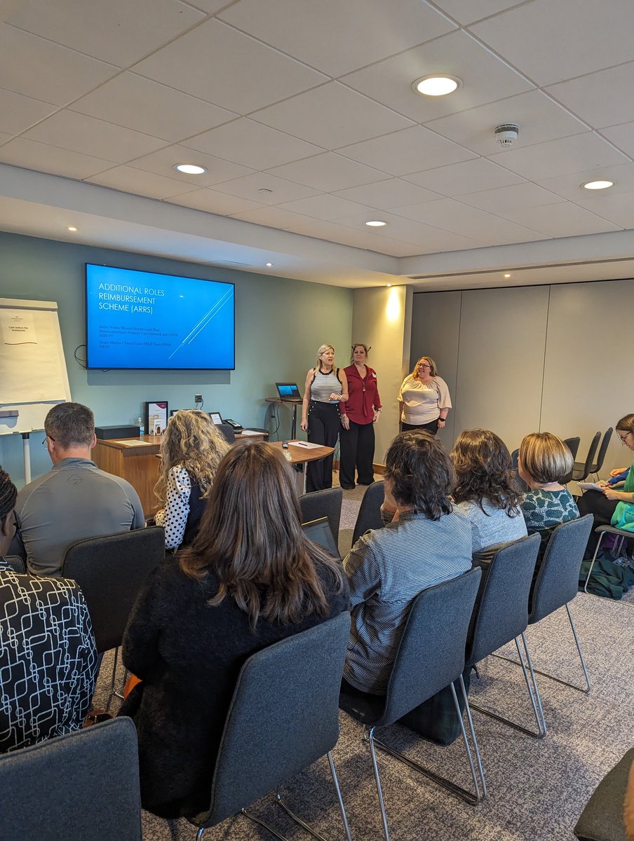 Jen14353147's tweet photo. #EELE conference 2023 breakout rooms #ARRS roles talking about how they can support #HealthcareStudents in this newly emerging role #MentalHealthMatters https://t.co/3n6TH7bMm7