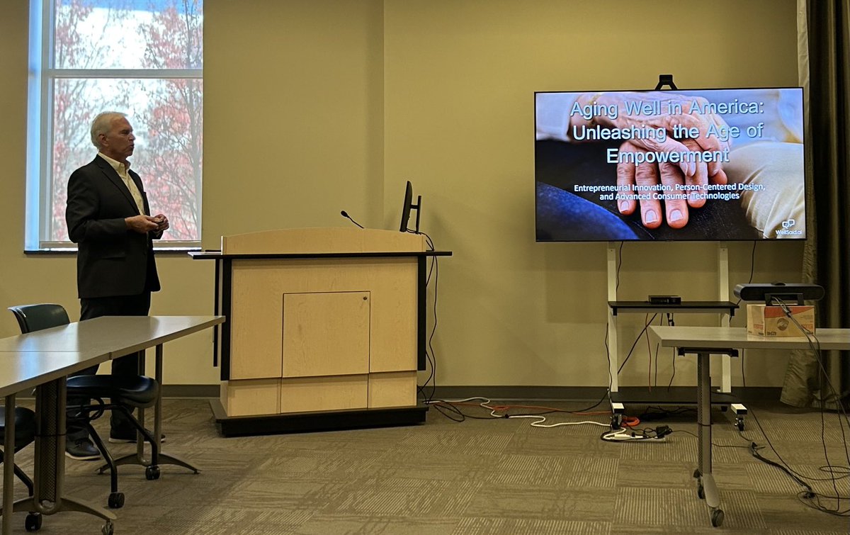 Thank you Randy Williams, entrepreneur, innovator, and clinician champion for “Aging Well in America,” our ⁦<a href="/IU_HWD/">IU HWD</a>⁩ distinguished speaker ⁦on his visit to ⁦<a href="/iusphb/">IU School of Public Health-Bloomington</a>⁩ this week