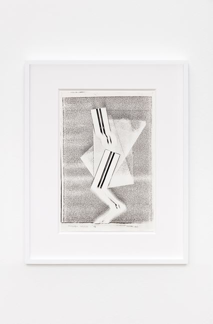 serendipityarty's tweet image. In 1970, Bruno Munari brought a Xerox machine to the Venice Biennale, pursuing experiments initiated as early as 1963, distorting the original subject as he moved images across the device’s surface for the duration of the scanning process.