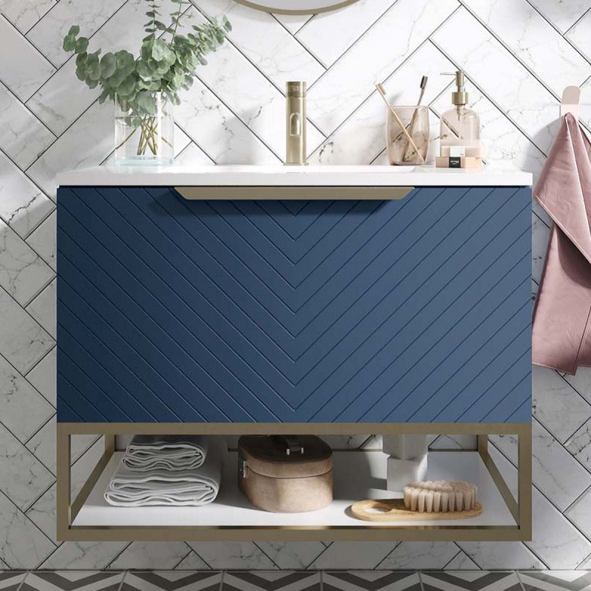 Enjoy an EXTRA 5% when you spend £500+. 
This gorgeous Amara Bedlam 600mm Vanity Unit and Basin in Matt Twilight Blue with brushed brass shelf and handle is yours for just £678.17 inc vat and delivery!
ukbathrooms.com/products/amara…

#vanityunit #luxurybathroom #bathrooms #bluebathroom