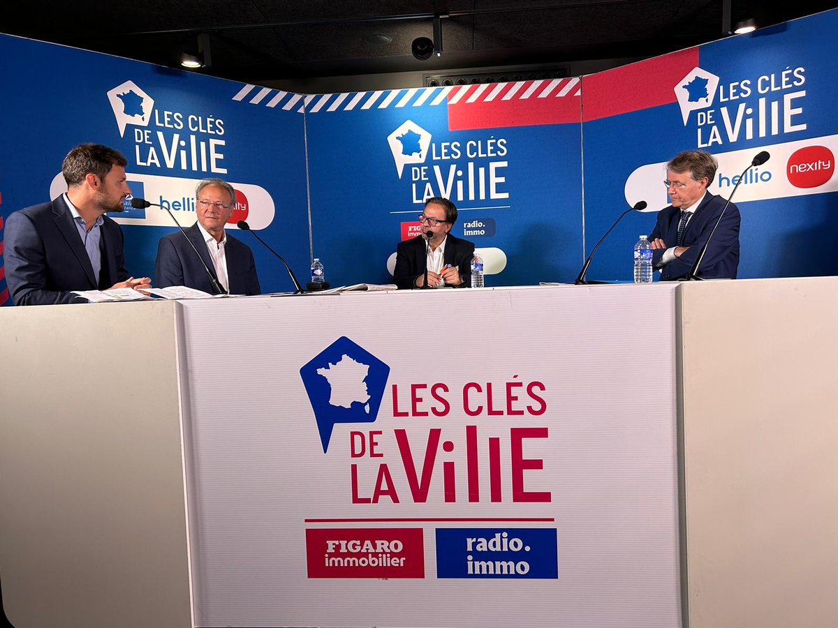 Hellio's tweet photo. #EnDirect 🔑Tanguy Dupont, directeur département Habitat Collectif #Hellio, est actuellement sur le tournage des Clés de la Ville au Musée MOBE à Orléans, en présence de @SergeGrouard, maire d’Orléans et président d'Orléans Métropole.
➡️ Quels impacts pour la ville de demain ? https://t.co/YQqAbefxHH