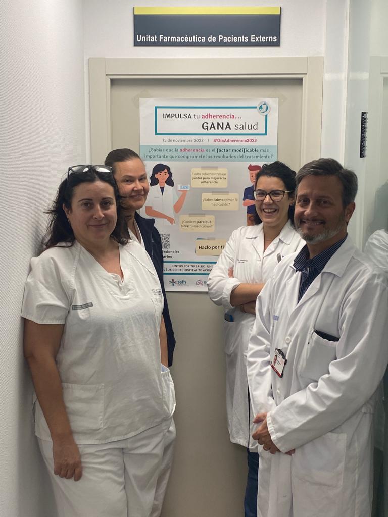 FarmaciaLaPlana's tweet photo. 💊💉Hoy en @FarmaciaLaPlana celebramos el día de la adherencia #DiaAdherencia2023 con el lema "Impulsa tu adherencia...Gana salud". https://t.co/vq5MH8PDoN