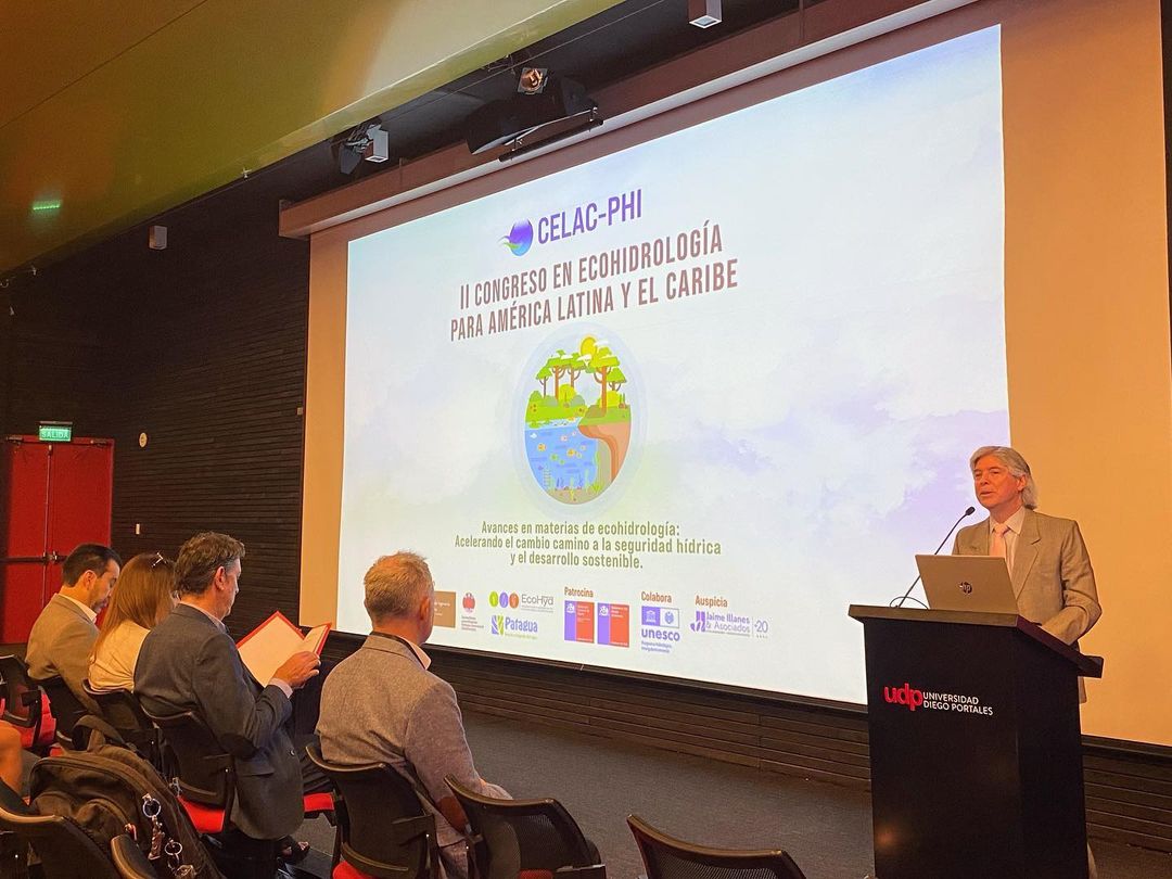 AHORA | 📸El II #Congreso en #Ecohidrología para América Latina y el Caribe, organizado por #ObrasCivilesUDP, se está desarrollando en el auditorio de la <a href="/BiblioNParra/">Biblioteca Nicanor Parra</a>

Sigue la transmisión en vivo en el canal de YouTube UDP o en  youtube.com/watch?v=PomMIN… 📲

#UDP #ExperienciaUDP