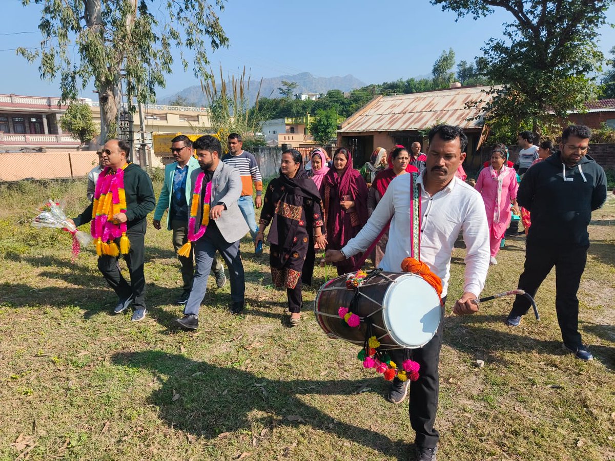 BlockReasi's tweet photo. Some glimpses of Back2village5-Day first Block Reasi. https://t.co/dXHkvdPZV7