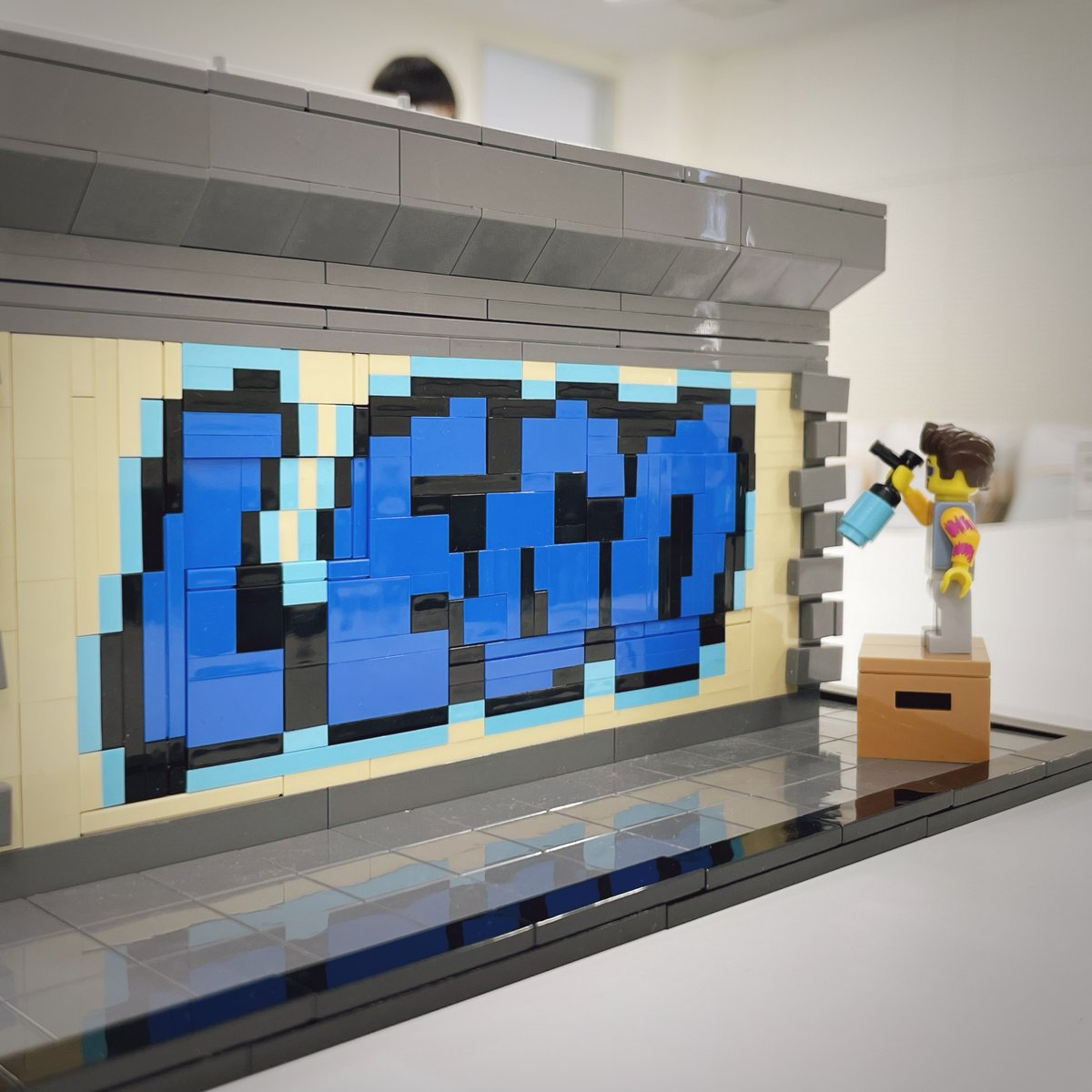 ritsumei_lego's tweet photo. 【いよいよ今週末！】
今年も衣笠キャンパスの学祭でレゴ作品の展示を行います🙌

日時：11/19(日) 11:00〜17:30
場所：立命館大学衣笠キャンパス 諒友館RY308

部員の制作したオリジナルの作品やその写真を展示しますので、ぜひお越しください！

#立命館大学レゴ部
#りつめい学祭 
#立命館大学
#レゴ https://t.co/szrmDGKC3W
