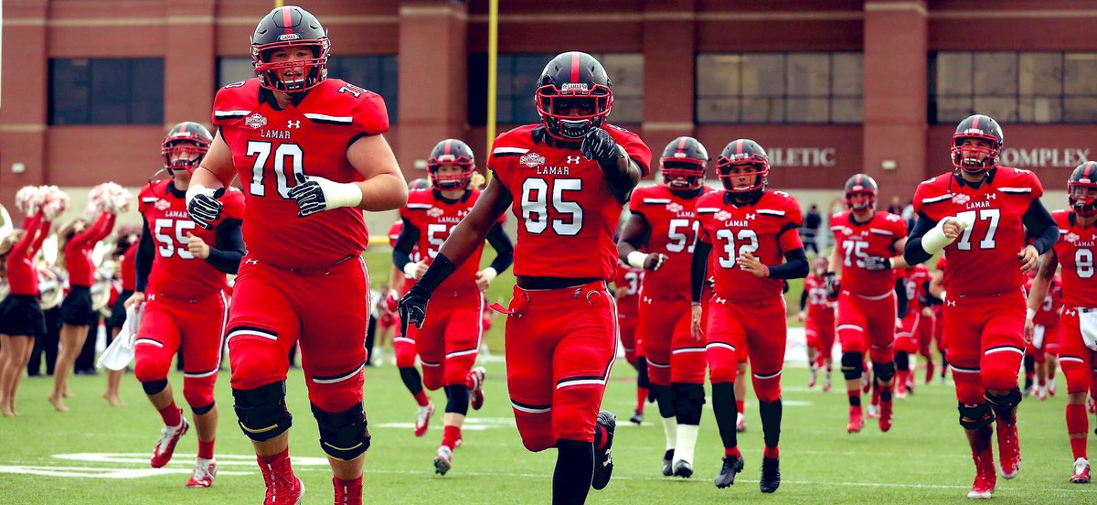 Adamlamar93's tweet photo. Blessed to receive an offer from
 @LamarFootball https://t.co/GbYxwHnRzr