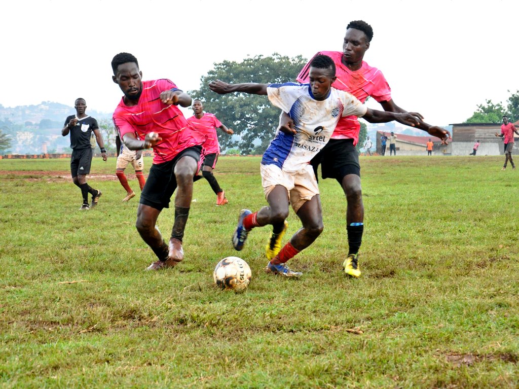 VBugerere's tweet photo. #BRL #MatchDayTwo
@KajjansiUtdFC 1-1 @Bugerereunited / Uganda Sports Arena FC
#VoBUpdates
@Jackshots24 @BugandaRFA https://t.co/fxyPZEa6HS
