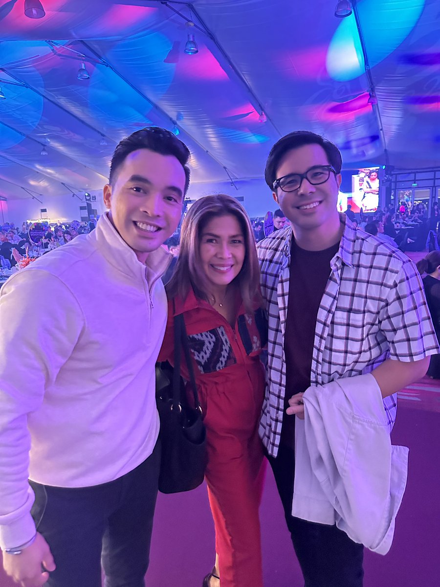 TV5manila's tweet photo. Tuloy-tuloy pa rin ang saya, kilig, at bonding kasama ang mga Kapatid dito sa #TV5PassionFestival! 🥳🥰
#TV5AllOutIn2024 https://t.co/1bHT9N7LPt