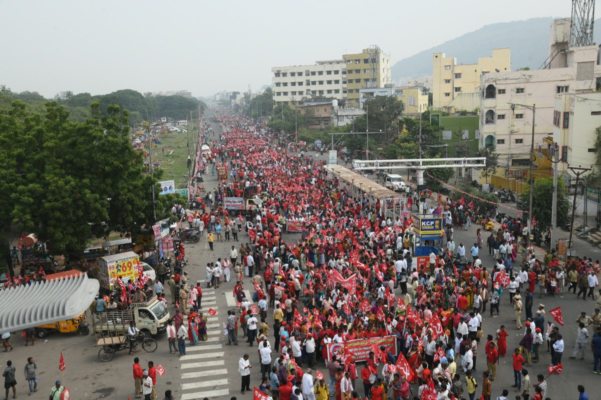 SitaramYechury tweet picture