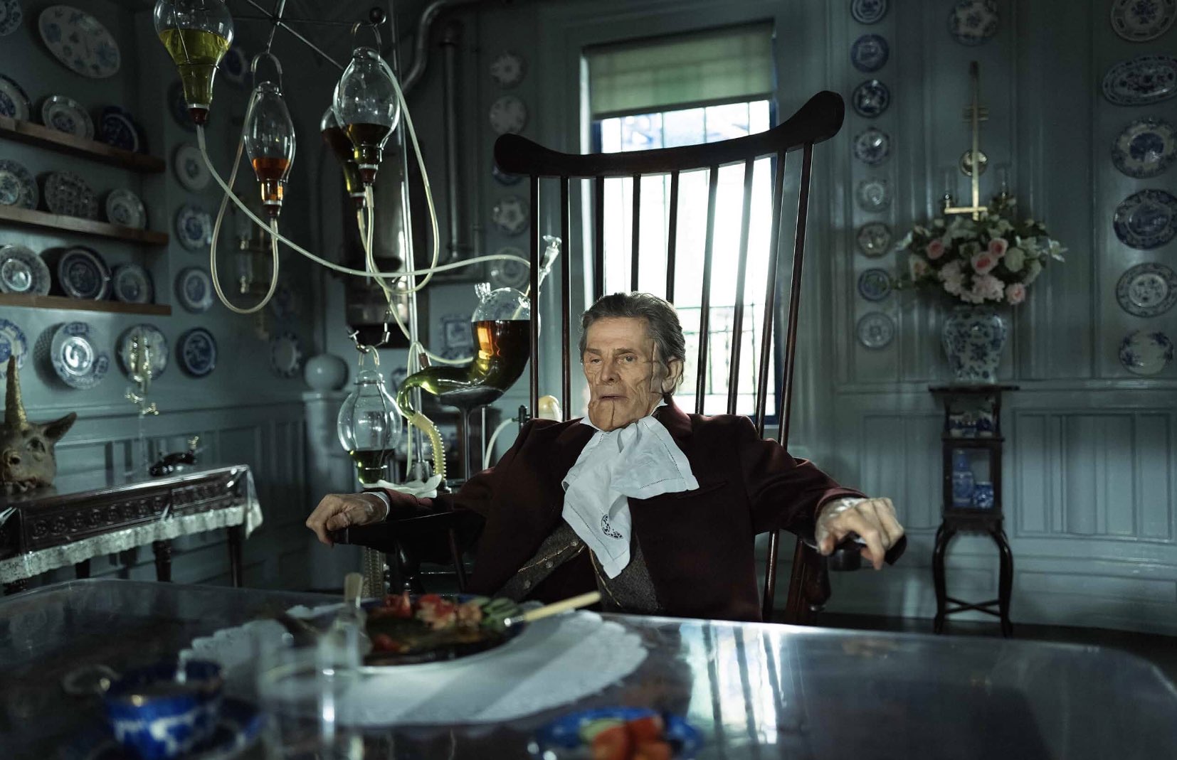 poor things Willem Dafoe 