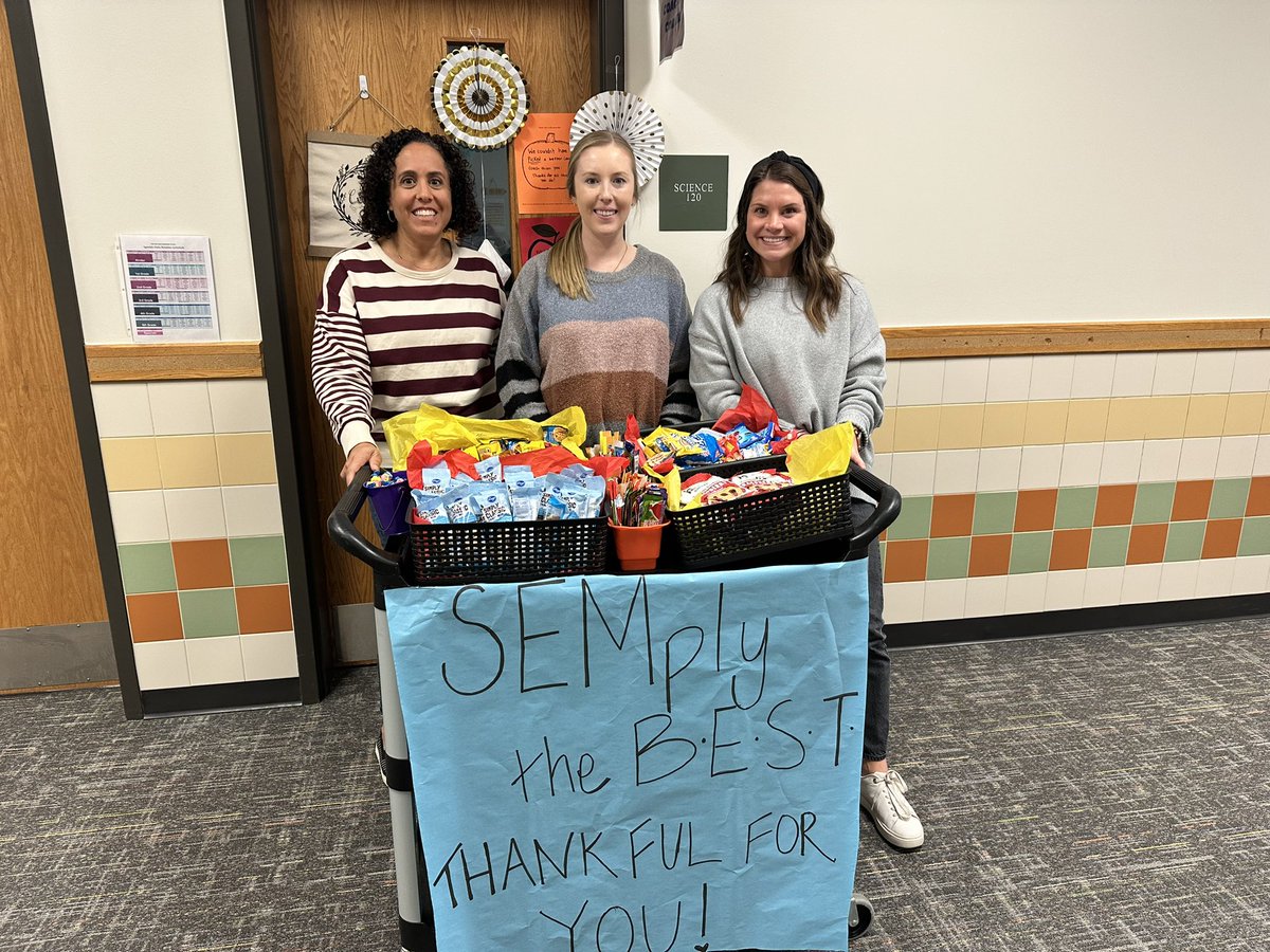 Samantha Hank tweet media