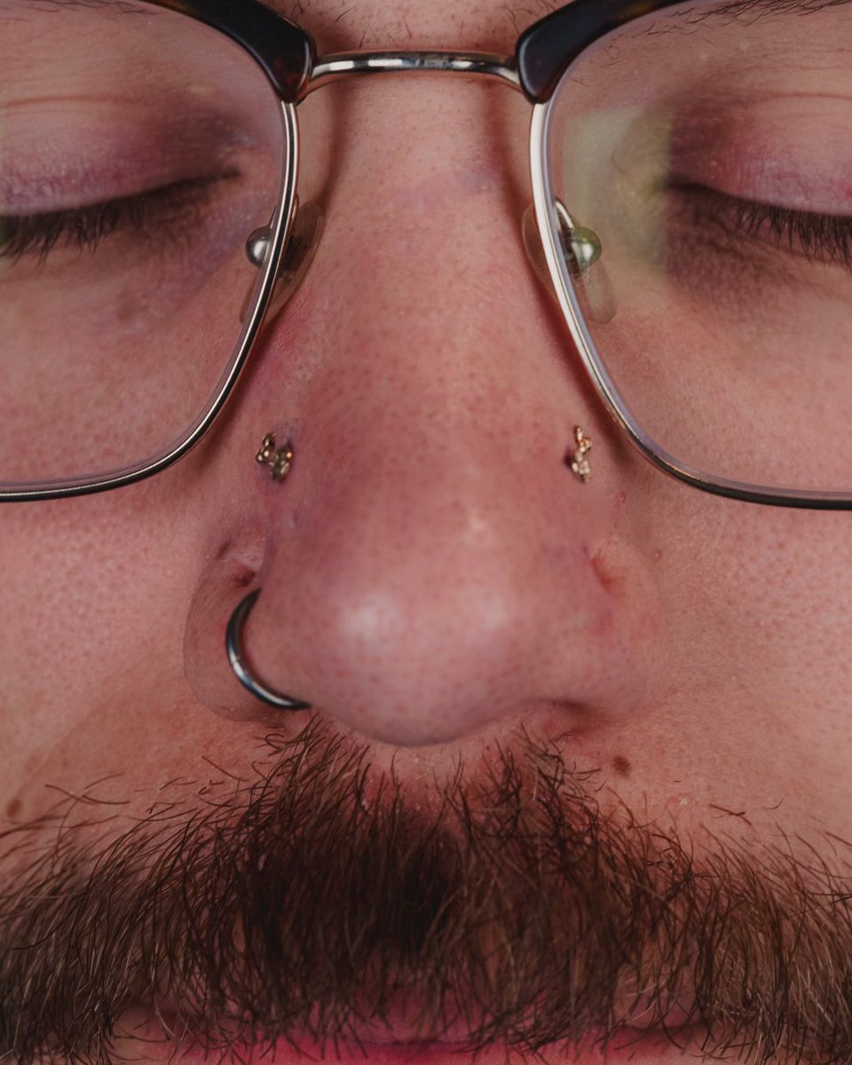 Some sweet forward high nostrils for Anthony 

one of my favorite people 

HRPC ⛓️

<a href="/APPsafepiercing/">APP ~ Safe Piercing</a>