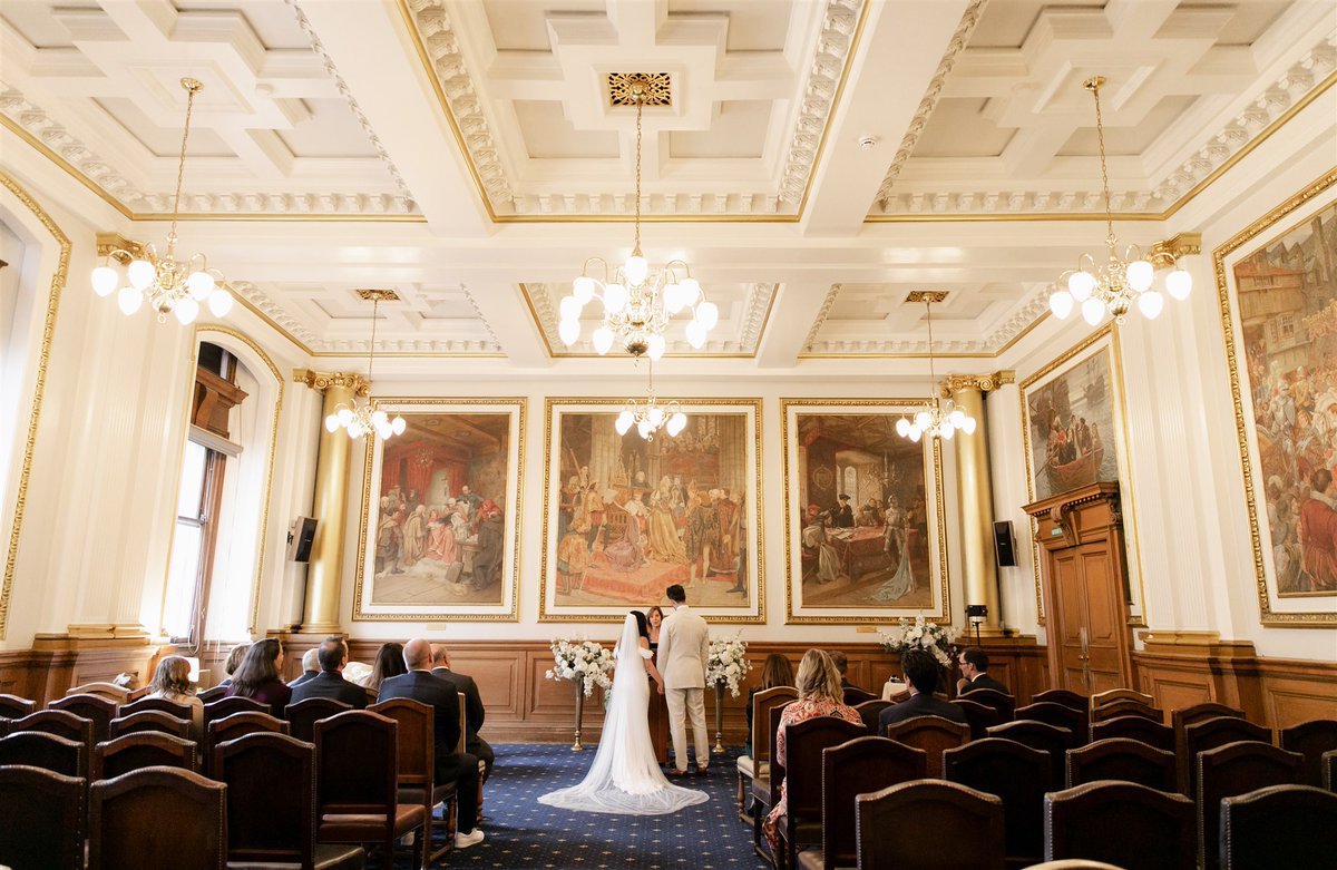 Looking for a wedding venue? With stunning views and breathtaking interiors, our City Chambers is a perfect city centre venue. See for yourself. Open day Sunday 19 November 12 to 4pm, High Street Edinburgh EH1 1YJ. Free entry but book your ticket. edinburgh.gov.uk/weddingopenday