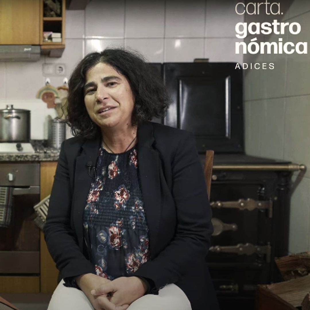 #formadoresEHTP

Congrats to our teacher Olga Cavaleiro 😄👏👏👏 for participating in the “Carta Gastronómica Território ADICES” (ADICES Territory Gastronomic Charter). Link (in PT):
- youtube.com/watch?v=T6CFuw…

#EHTPpride #JobPassion #EHTP #CulinaryArts