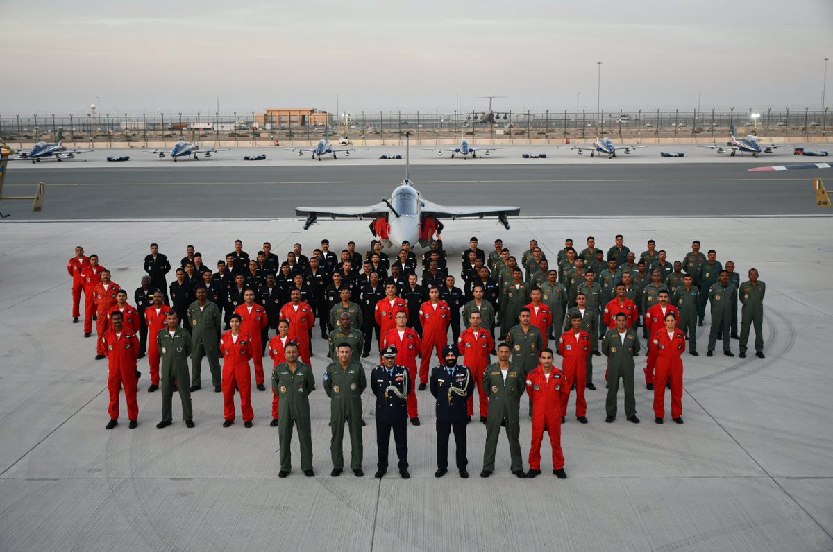htTweets's tweet photo. #InPics | An #IAFTejas and the Sarang Helicopter Display Team were on show at the inauguration of the #DubaiAirshow today.
(📸ANI) https://t.co/hJ2z2tfHbY