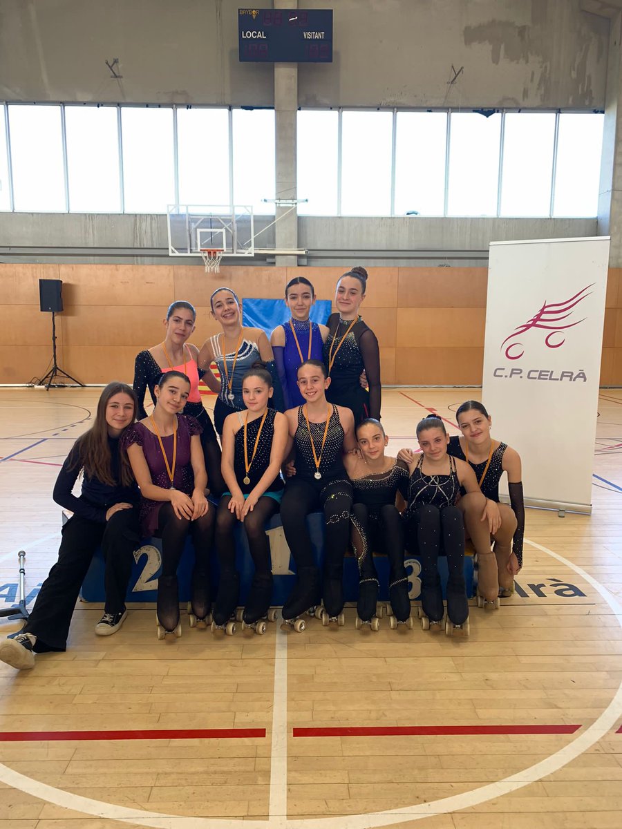 CpCelra's tweet photo. Aquest cap de setmana les nostres patinadores han participat a l’Open Formació nivells 5, 6 i 7 al nostre Club. Enhorabona noies per aquests fantàstics resultats!😍👏🏻 https://t.co/2UTLxvlF7l