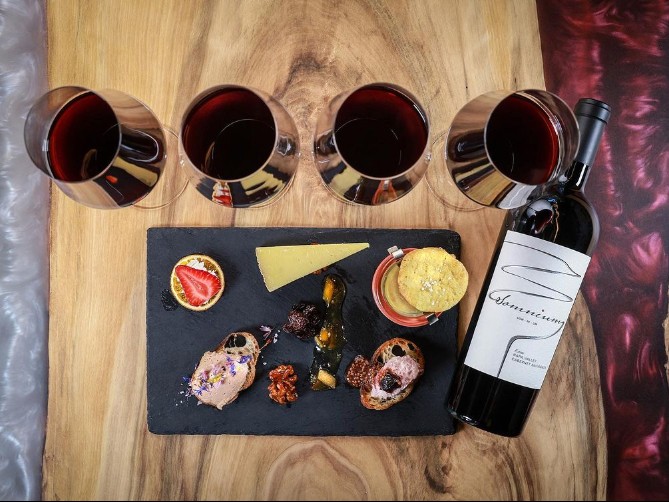 We are thrilled offer Lot 29 "Experience Collective Napa Valley" in the <a href="/rmsothebys/">RM Sotheby's</a> Auction in Vegas this Friday! Register to bid at bit.ly/3MucTk9 for your chance to win a 4-night stay in Napa, private tasting experiences and 4 tix to 2024 Napa Valley Auction Weekend.