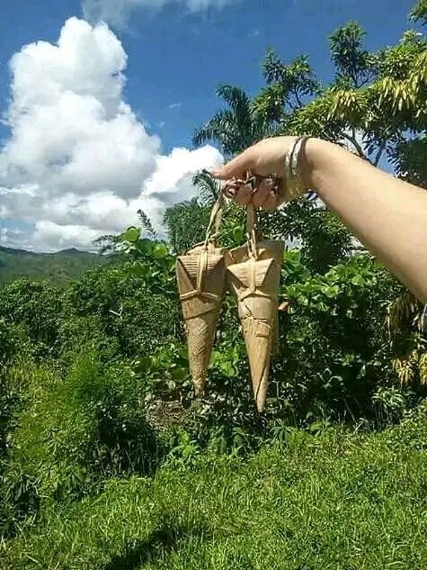 RadioBaracoa's tweet image. ¿Quién desearía tener ahora en sus manos uno de los ricos dulces baracoesos?
C-U-C-U-R-U-C-H-O #cucurucho 😳😲😋😍
#Exclusivos de #Baracoa
#Guantanamo #Cuba