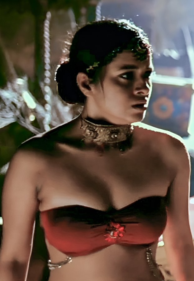 F-02Mt0bgAAhB6v?format=jpg&name=900x900