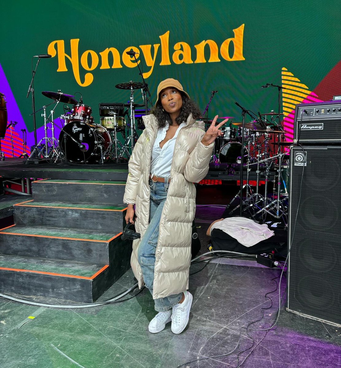 @theeligroup had the privilege of attending <a href="/honeylandfest/">Honeyland Festival</a>, capturing mesmerizing behind-the-scenes moments during <a href="/sincerelylenora/">LENORA</a>'s electrifying set.