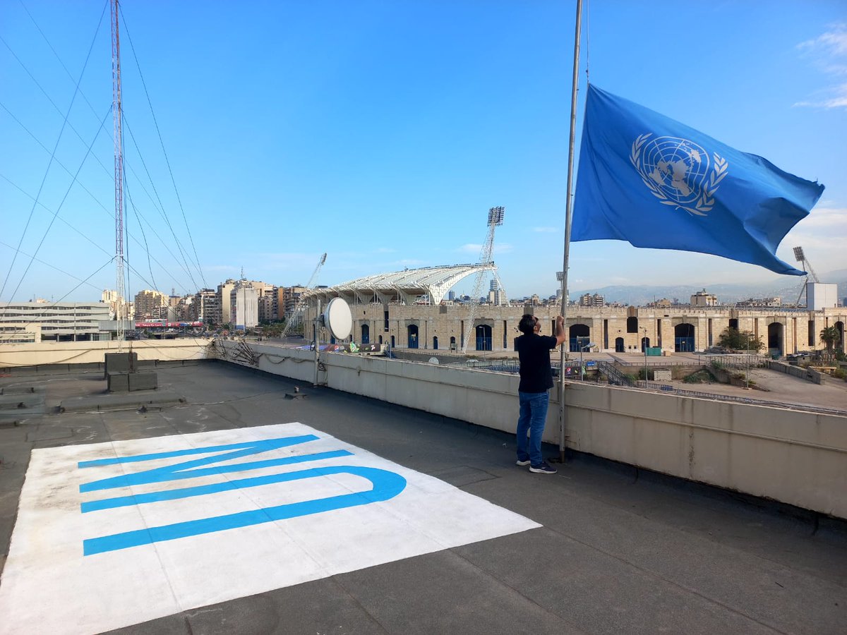 A solemn display of global solidarity today as the <a href="/UN/">United Nations</a> lowers its flags to honour our 101 <a href="/UNRWA/">UNRWA</a> colleagues killed in📍#Gaza 🇺🇳

Many of them were killed with their families. We honour their memory and their service.

<a href="/UNRWA/">UNRWA</a> will never be the same.

unrwa.org/newsroom/news-…