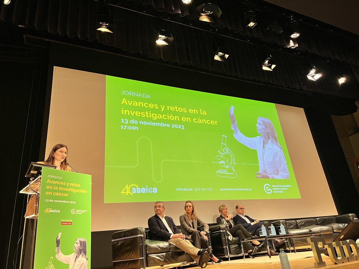 Empezamos con <a href="/loretosilvoso/">Loreto Silvoso</a> y con Carmen Arias <a href="/FundacionBarrie/">Fundación Barrié</a> 

Jornada divulgativa organizada por <a href="/ASEICAnews/">ASEICA</a> <a href="/ContraCancerAC/">Asociación Española Contra o Cancro A Coruña</a> con grandes nombres del cáncer sobre la mesa 🙌