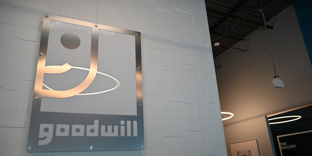 Cochran_Mann's tweet photo. 🎨 TRANSFORMING SPACES WITH COLOR &amp; CREATIVITY 🎨

We're thrilled to share our project with Goodwill Monocacy Valley, where we had the privilege of revamping their spaces with paint and wall coverings! 🖌️

Check out some other projects we have completed! https://t.co/DiXgu9laa5 https://t.co/4k0YRB4OGK