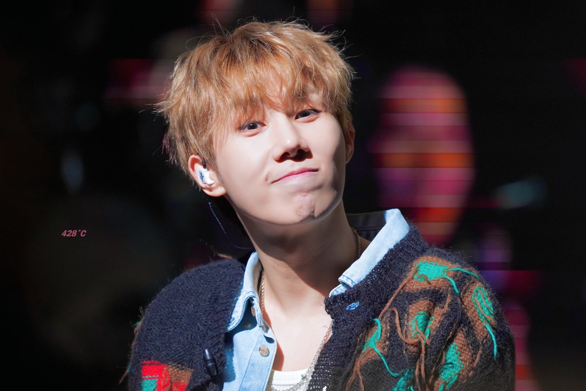 𝟒𝟐𝟖°𝐂 tweet media