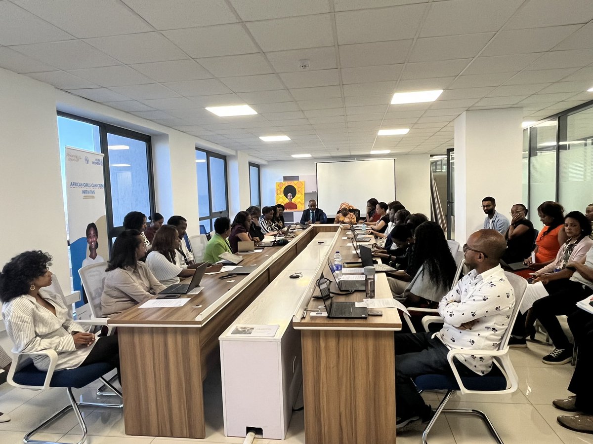 UN Women Liaison Office to the AU & UNECA (@unwomenau) on Twitter photo Just concluded a <a href="/unwomenethiopia/">UN Women Ethiopia</a> & <a href="/unwomenAU/">UN Women Liaison Office to the AU & UNECA</a> staff meeting w/ <a href="/unwomenafrica/">UN Women Africa</a> Regional Director <a href="/MHouinato/">Maxime Houinato</a> representing the EASRO WCARO region. At the meeting the RD shared his vision with teams in for a stronger <a href="/unwomen/">Maria A Reed Stacey</a> presence through partnerships & strengthened systems Just concluded a <a href="/unwomenethiopia/">UN Women Ethiopia</a> & <a href="/unwomenAU/">UN Women Liaison Office to the AU & UNECA</a> staff meeting w/ <a href="/unwomenafrica/">UN Women Africa</a> Regional Director <a href="/MHouinato/">Maxime Houinato</a> representing the EASRO WCARO region. At the meeting the RD shared his vision with teams in for a stronger <a href="/unwomen/">Maria A Reed Stacey</a> presence through partnerships & strengthened systems