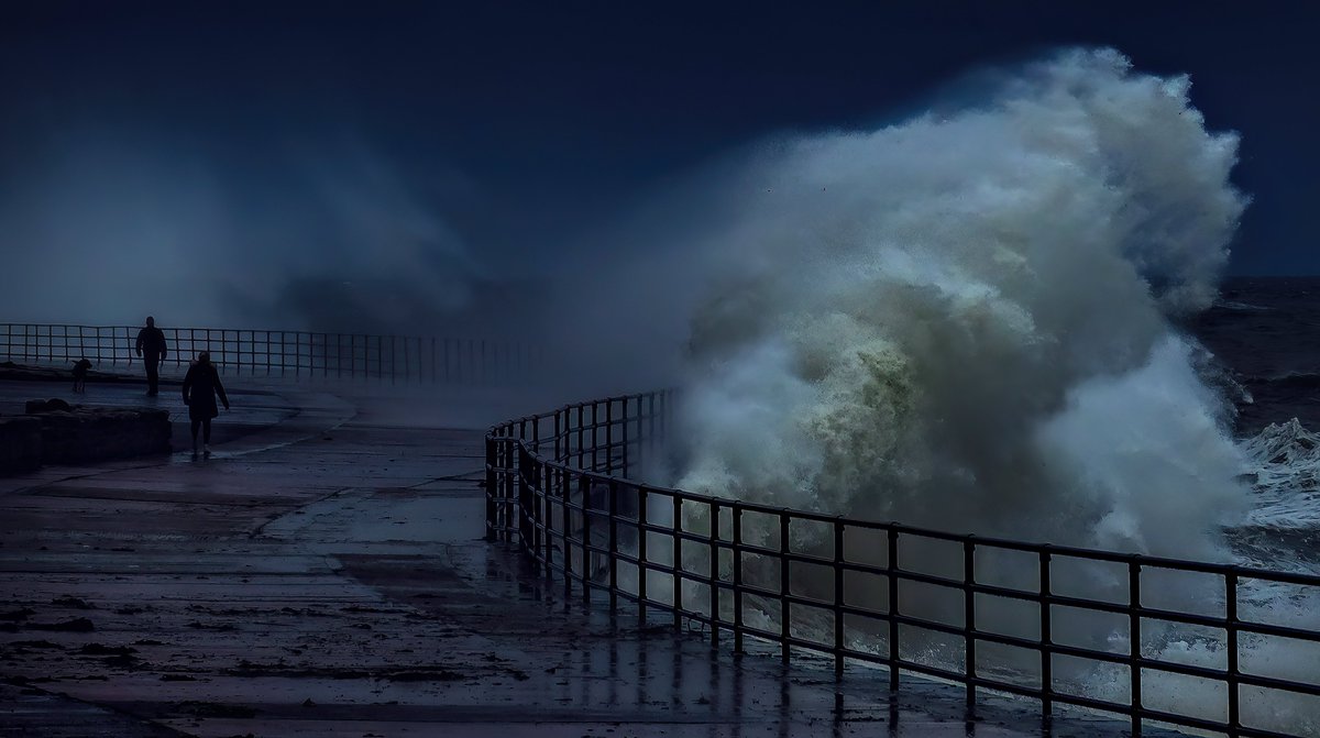 'The storm wind blew, the white foam flew, and the waves came crashing in.' 

#WhitleyBay #Storm #BreakingWaves #Seascape